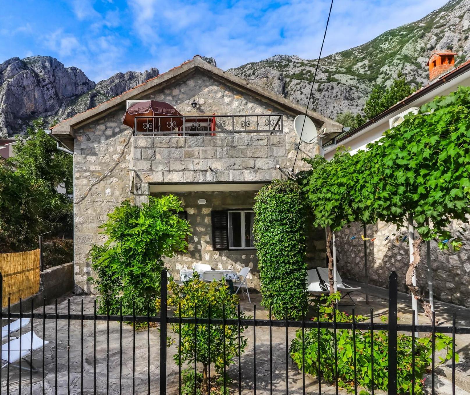 Villa Petrana Kotor Exteriér fotografie